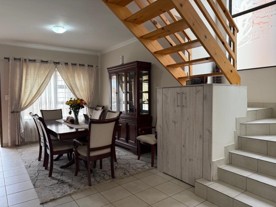 3 Bedroom Property for Sale in Waterval East North West